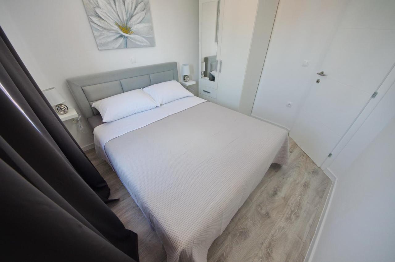 Apartmani Maris Poljica  Buitenkant foto